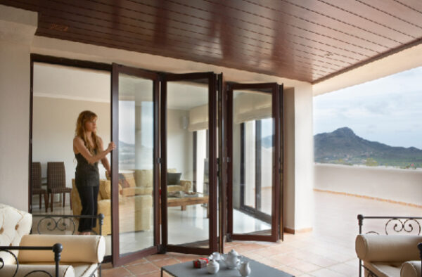 Ventana Abatible